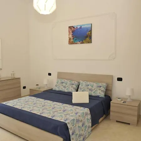MARY HOUSE - grazioso appartamento con Garage Sant'Agnello Esterno foto